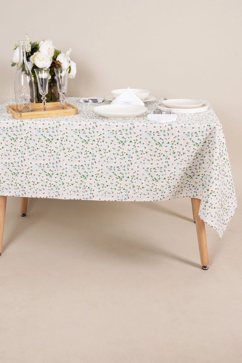 Скатерть полулен "ГОС" Россыпь ромашек