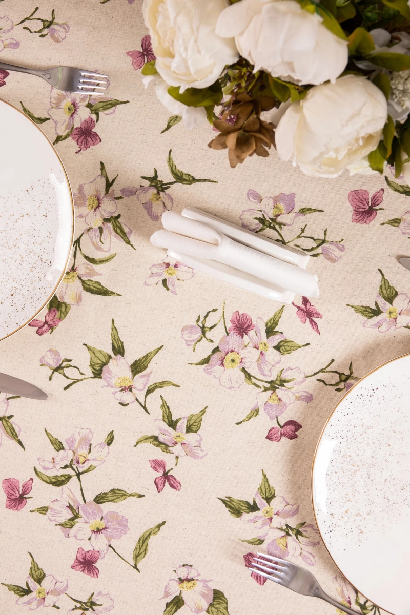 Скатерть круглая полулен "ГП" Нарциссы в саду (145х145 см)