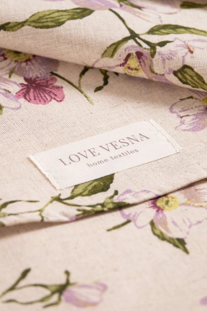 Скатерть круглая полулен "ГП" Нарциссы в саду (145х145 см)