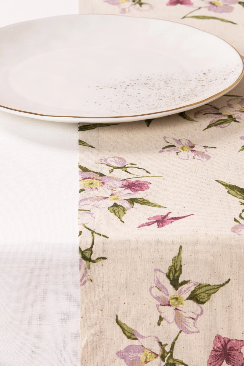 Дорожка полулен "ГП" Нарциссы в саду