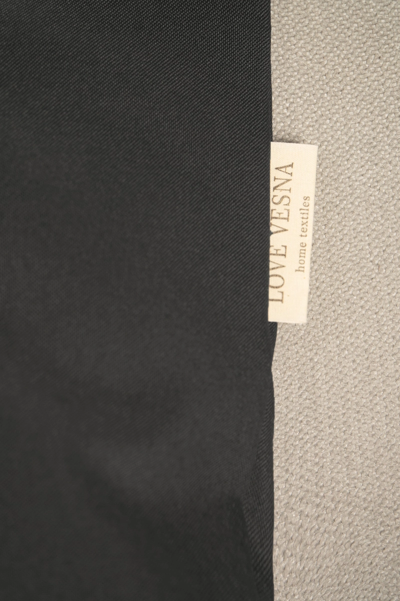 Подушка декоративная из габардина "А" Лакрица (col. Г-12)