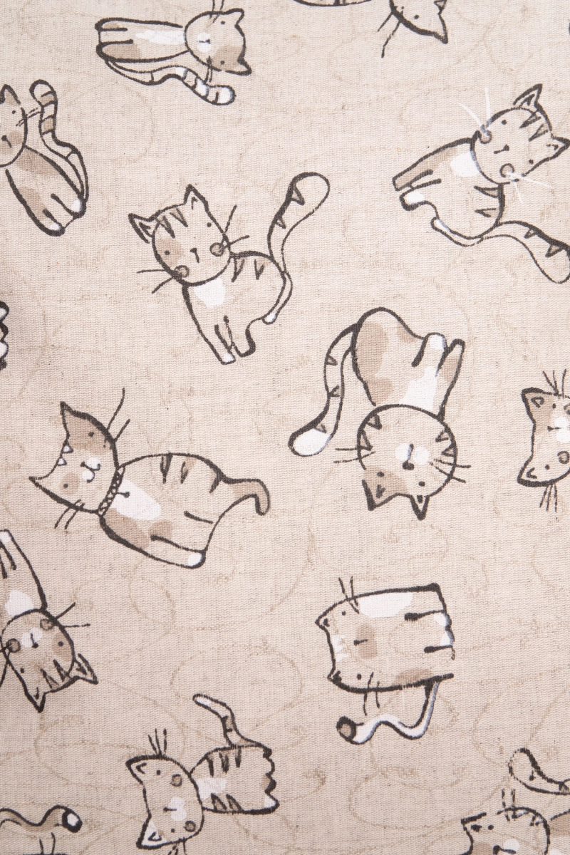 Декоративная наволочка на молнии полулен "ГП" Китти (чёрный)