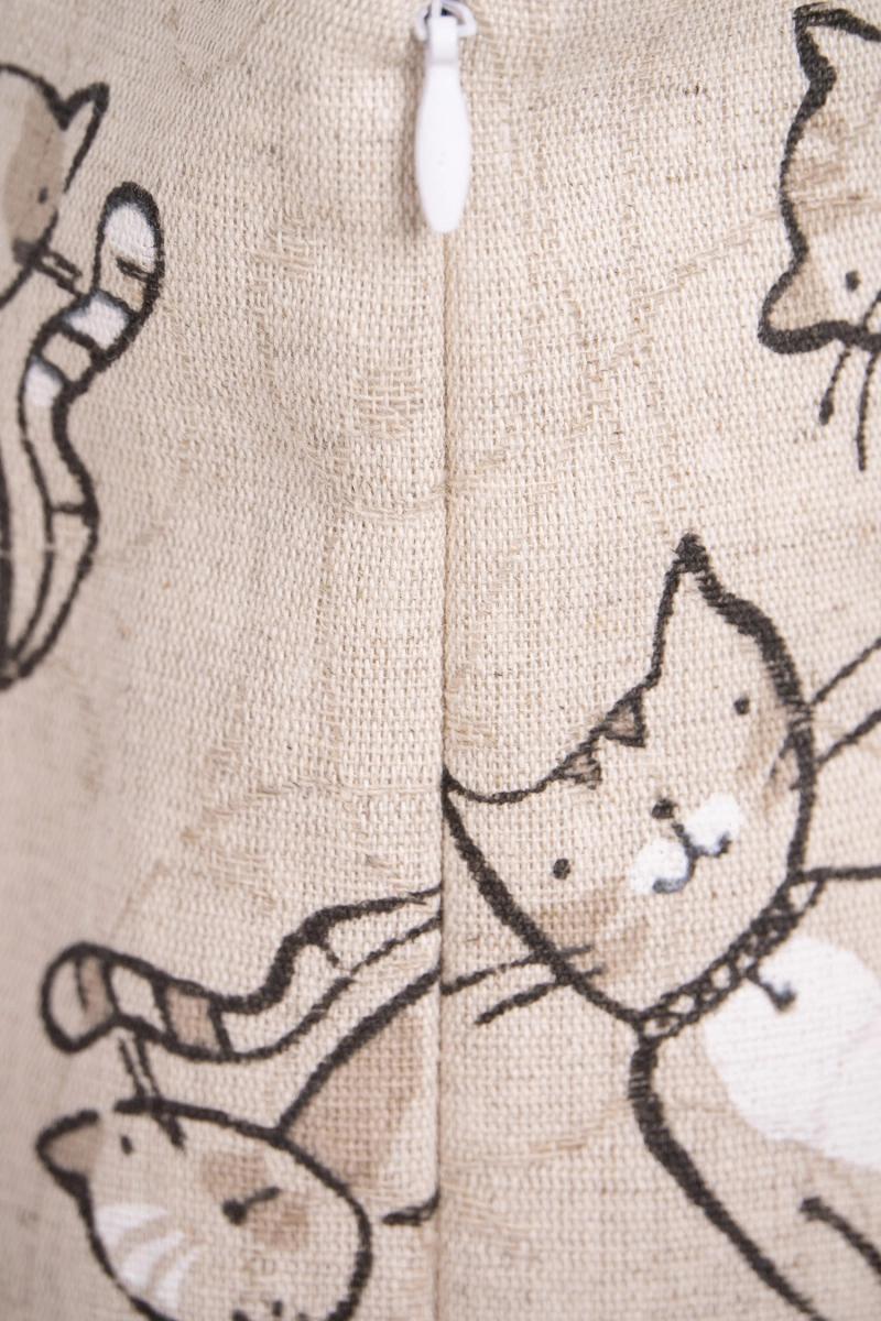 Декоративная наволочка на молнии полулен "ГП" Китти (чёрный)